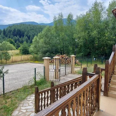 19 Rose 假日公园 *